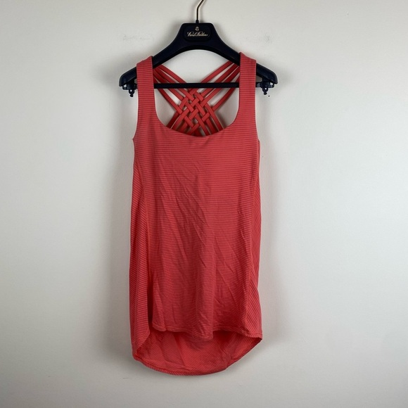 Lululemon Wild 2-in-1 Tank - Picture 2 of 5